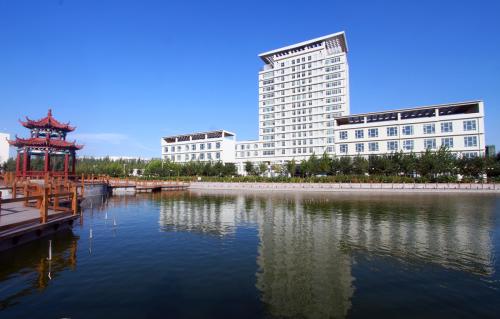 衡水科技工程學(xué)校招生有什么特別限制嗎？