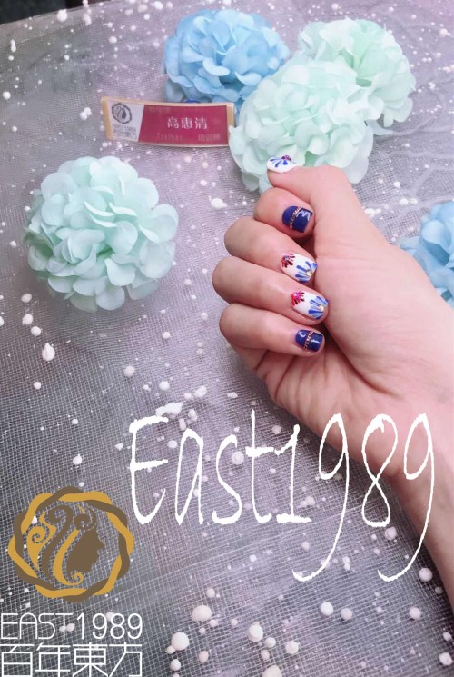  青花美甲怎么做？保定東方技工學(xué)校教你巧做美甲！
