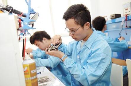 保定技工學(xué)校能學(xué)手機(jī)維修專(zhuān)業(yè)怎么樣？