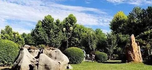 聽(tīng)說(shuō)石家莊工商職業(yè)學(xué)院有單招？學(xué)校教學(xué)質(zhì)量怎么樣？