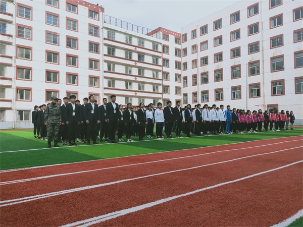 在河北可以去哪所學(xué)習(xí)電商專業(yè)？   