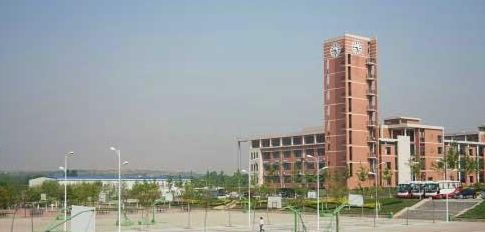 與同類院校相比，泰安技師學(xué)院都有哪些優(yōu)勢？
