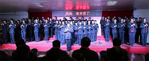傳遞正能量！山東東營(yíng)金盾司法學(xué)校隆重舉行期末表彰大會(huì)暨家長(zhǎng)會(huì)